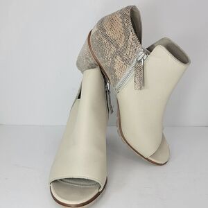 Sorel‎ Nadia Leather Casual Bootie, Women's, Sea Salt/Snakeprint, 10 US #1679